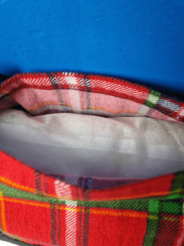 Cushion Checkered Reindeer