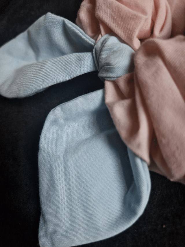 Pastel Bunnies Scrunchies Set