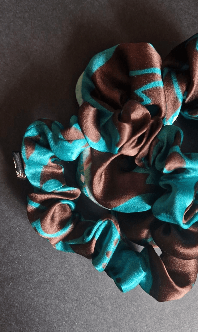 Silk scrunchies set