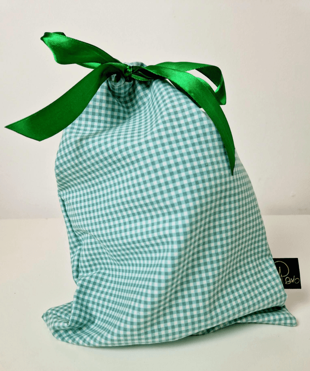 Gift pouch Green checkered